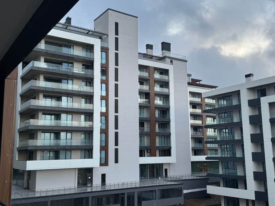 Completed buildings of Krtsanisi Grande, real photo